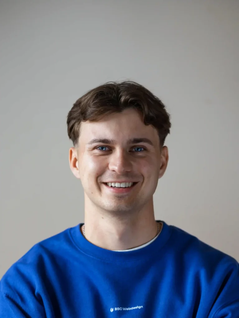 Porträt von Paul Stellnberger, Frontend-Designer und Mitgründer von BSC Webdesign.